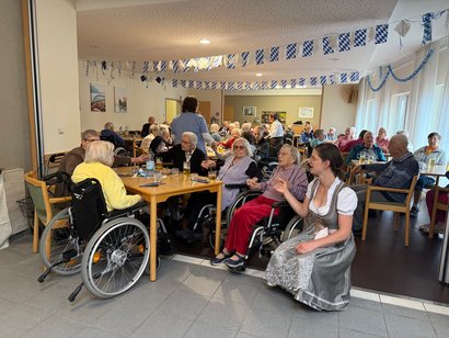 OOktoberfest im AWO-Seniorenzentrum Rheinaue