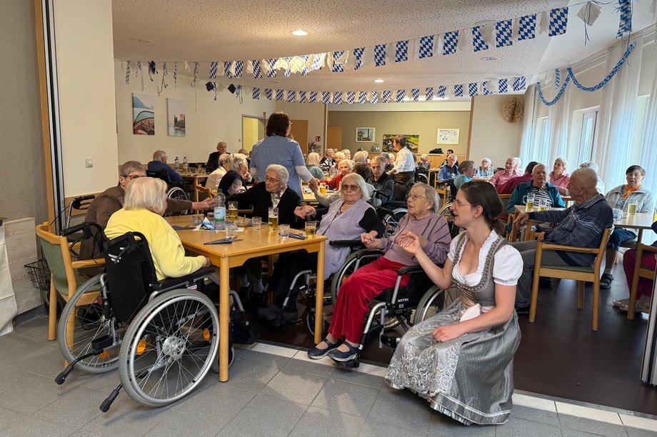 OOktoberfest im AWO-Seniorenzentrum Rheinaue